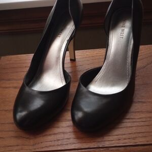 Nine West Black Leather Heels